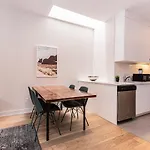 Cool And Clean Flat By Atwater Market By Den Stays